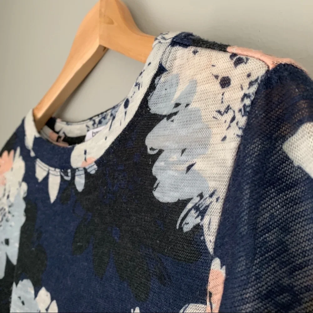 ASO Lydia Martin Bar III Cropped Long Floral Top - Picture 6 of 14